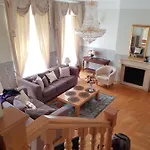 Oldhouse - Old Town Apartament *