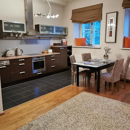 Oldhouse - Old Town Apartamento *