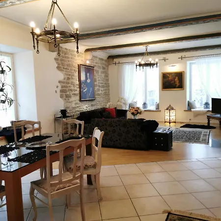Oldhouse - Old Town Apartamento Tallin