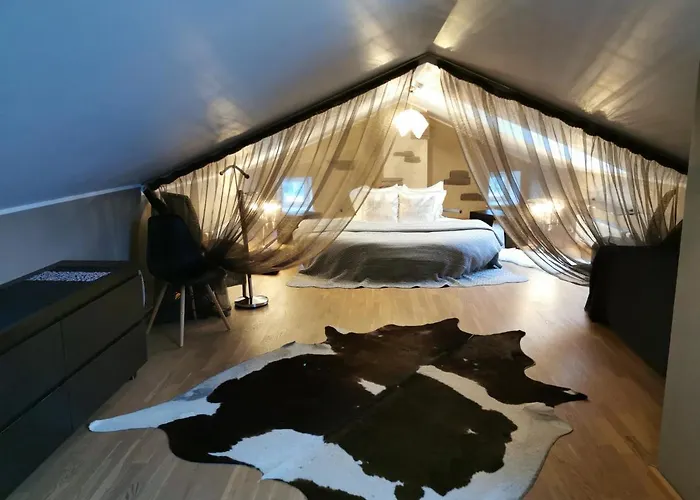 Oldhouse - Old Town Apartman