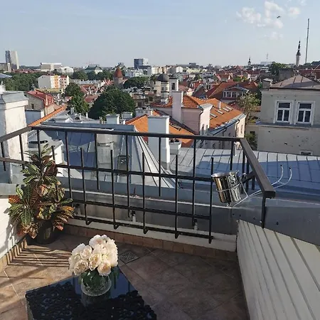 Oldhouse - Old Town Apartman *