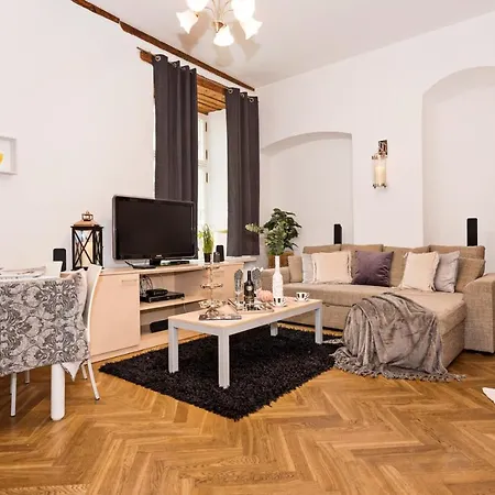 Apartment Oldhouse - Old Town *