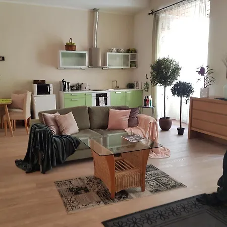 Oldhouse - Old Town Apartment