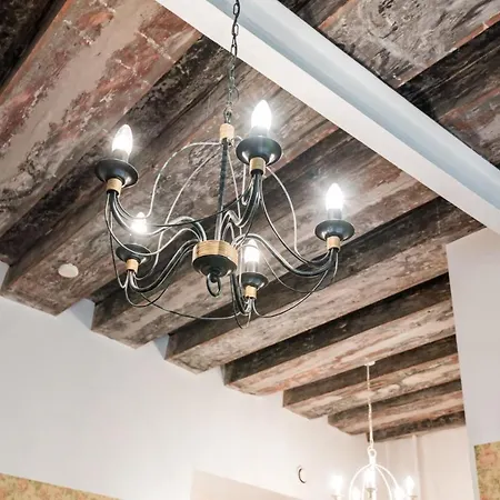 Oldhouse - Old Town Apartment