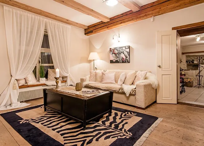 Oldhouse - Old Town Apartment Tallinn