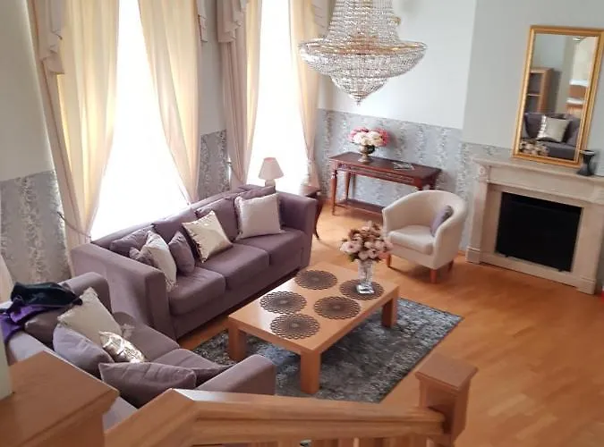 Oldhouse - Old Town Korter *