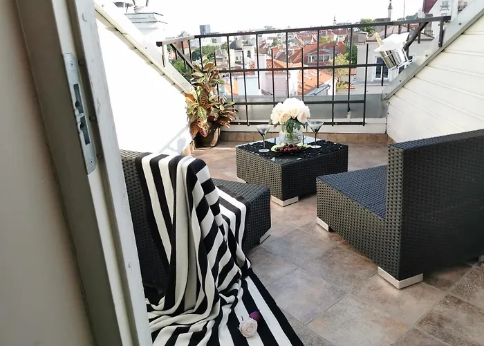 Oldhouse - Old Town *